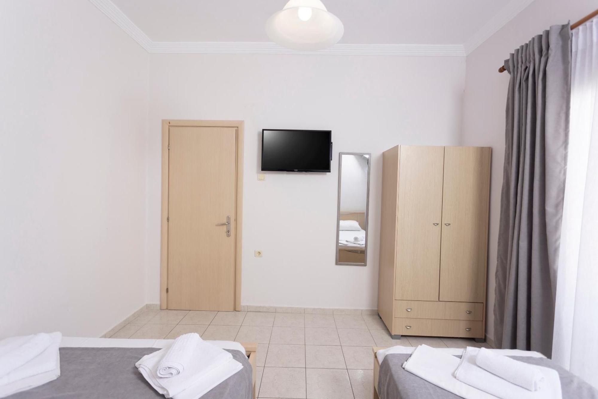 Ice Hot Rooms 佩科霍里 外观 照片